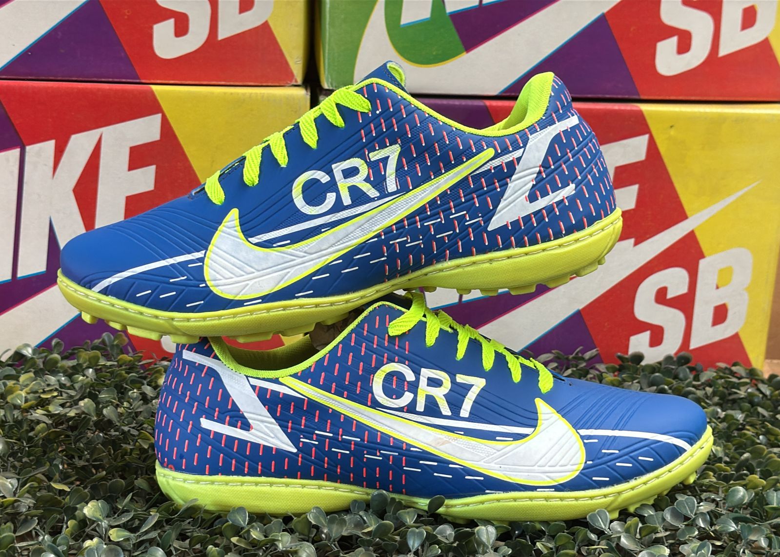 Chuteiras XW-CR